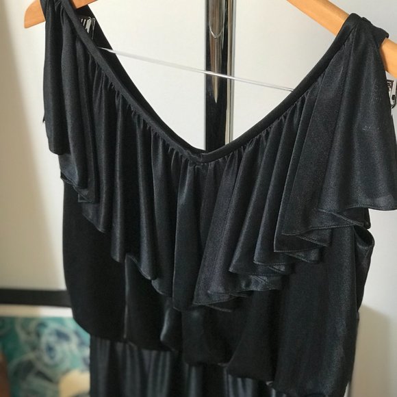 Vintage black dress - House of Nu Mode Toronto - Picture 2 of 4